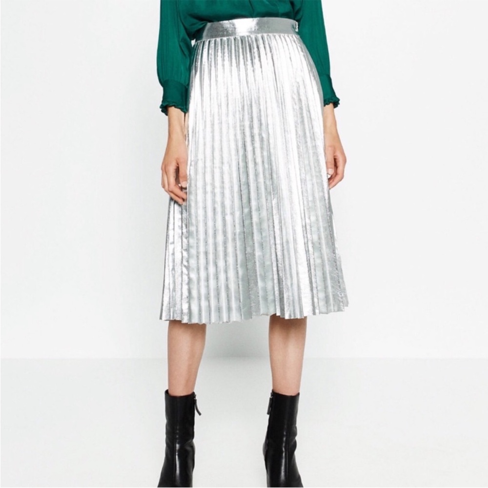 NWT Zara Pleated Silver Metallic Midi Skirt Medium